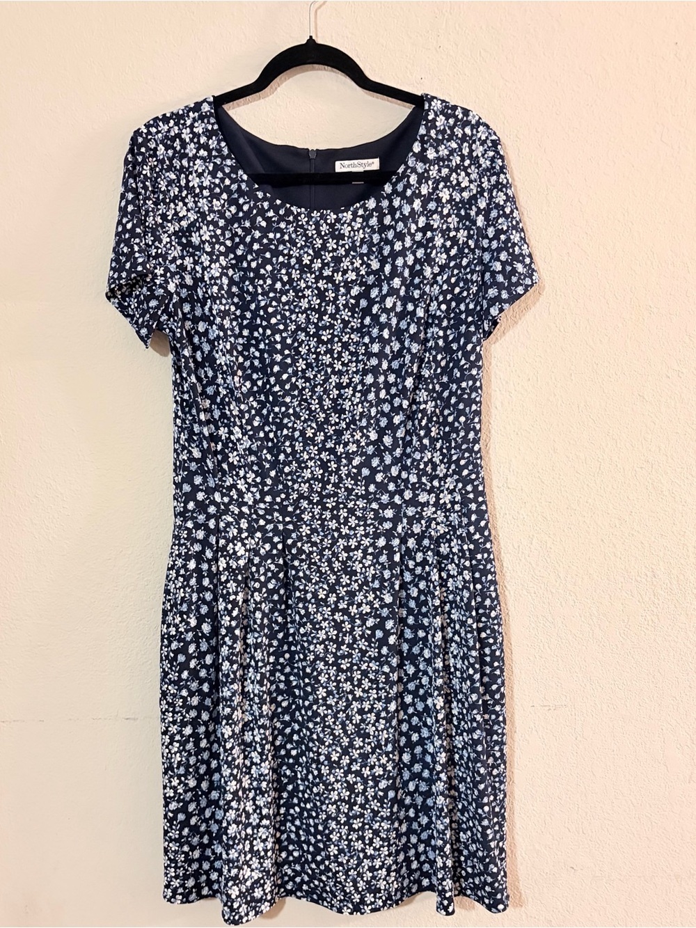 North Style woman’s Floral Short-Sleeve Fit & Flare Dress navy spring summer
